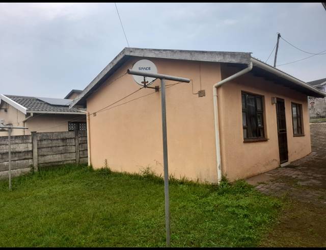 2 BEDROOM HOUSE FOR SALE IN UMLAZI W